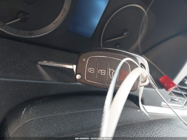 Продажа на аукционе авто 2015 Hyundai Sonata Sport, vin: 5NPE34AF3FH019919, номер лота: 45960583