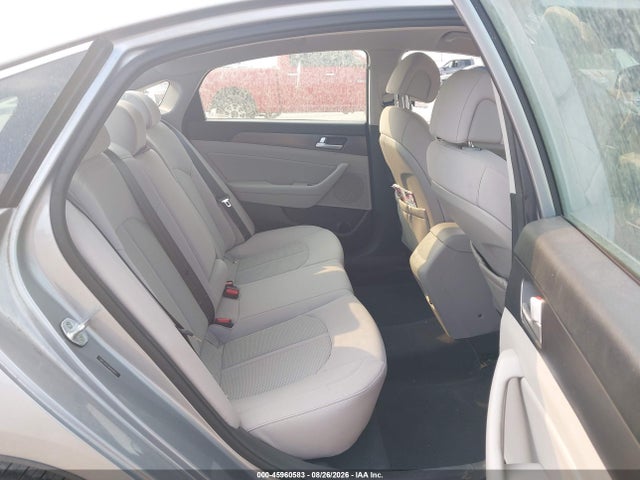 Продажа на аукционе авто 2015 Hyundai Sonata Sport, vin: 5NPE34AF3FH019919, номер лота: 45960583