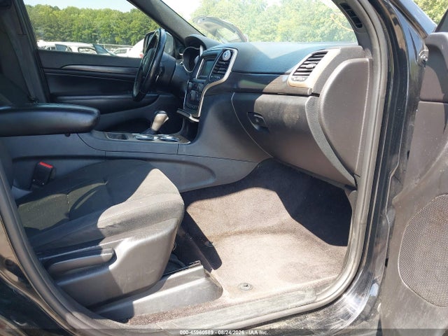 45960589 :رقم المزاد ، 1C4RJEAG9HC943897 vin ، 2017 Jeep Grand Cherokee Laredo مزاد بيع