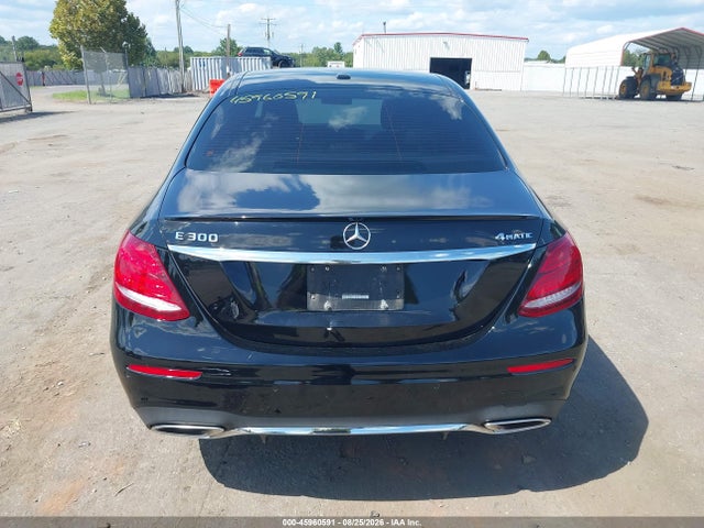 Продаж на аукціоні авто 2017 Mercedes-benz E 300 4matic, vin: WDDZF4KB0HA100610, номер лоту: 45960591