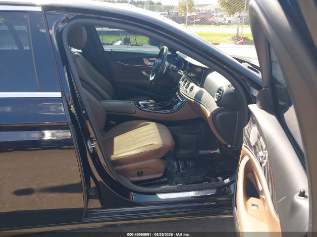 Продаж на аукціоні авто 2017 Mercedes-benz E 300 4matic, vin: WDDZF4KB0HA100610, номер лоту: 45960591