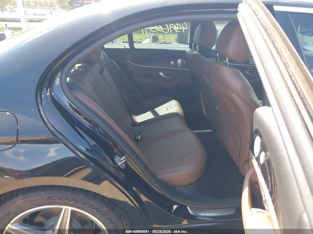 Продаж на аукціоні авто 2017 Mercedes-benz E 300 4matic, vin: WDDZF4KB0HA100610, номер лоту: 45960591