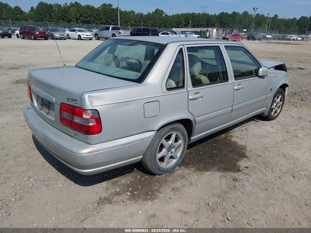 Продаж на аукціоні авто 2000 Volvo S70 Se, vin: YV1LS61J7Y2656739, номер лоту: 45960623