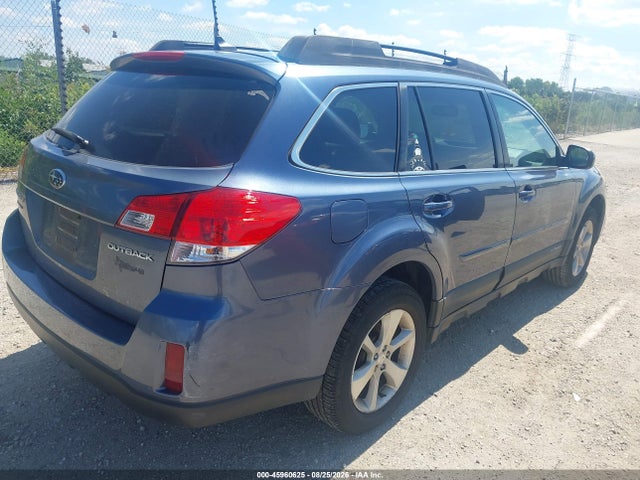 45960625 :رقم المزاد ، 4S4BRCKC8D3309772 vin ، 2013 Subaru Outback 2.5i Limited مزاد بيع