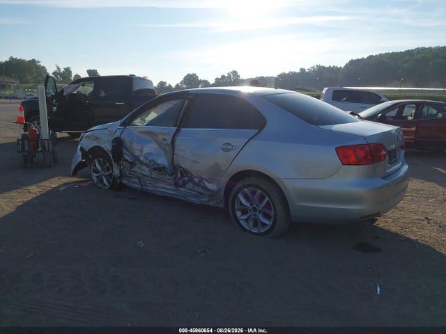 45960654 :رقم المزاد ، 3VWDP7AJ5DM406398 vin ، 2013 Volkswagen Jetta 2.5l Se مزاد بيع