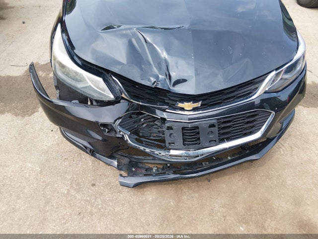 45960691 :رقم المزاد ، 1G1BE5SM1J7126117 vin ، 2018 Chevrolet Cruze Lt Auto مزاد بيع