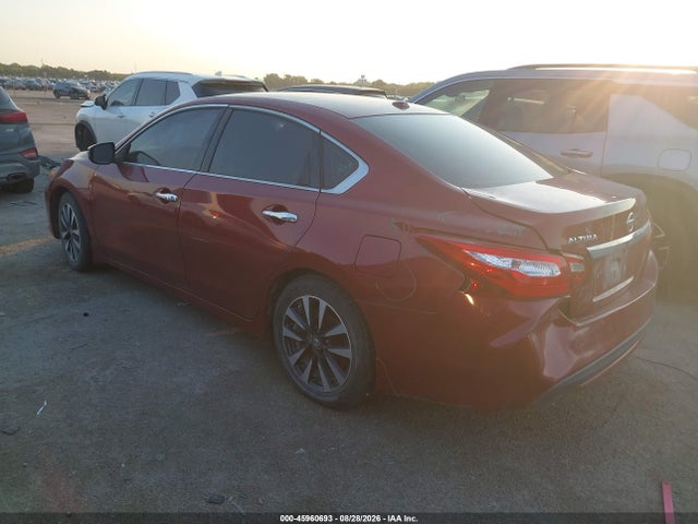 2017 Nissan Altima 2.5 Sl მანქანა იყიდება აუქციონზე, vin: 1N4AL3AP0HC167709, აუქციონის ნომერი: 45960693