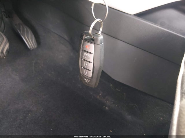 Продажа на аукционе авто 2022 Mitsubishi Outlander Sel 2.5 S-awc/sel Launch Edition S-awc/sel Special Edition S-awc, vin: JA4J4VA8XNZ088420, номер лота: 45960696