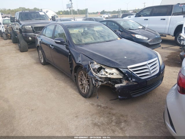 Продажа на аукционе авто 2011 Hyundai Genesis 3.8, vin: KMHGC4DE0BU122674, номер лота: 45960807