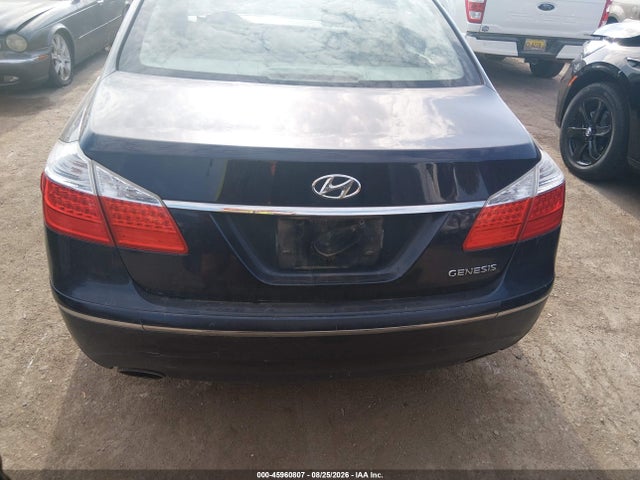 Продажа на аукционе авто 2011 Hyundai Genesis 3.8, vin: KMHGC4DE0BU122674, номер лота: 45960807