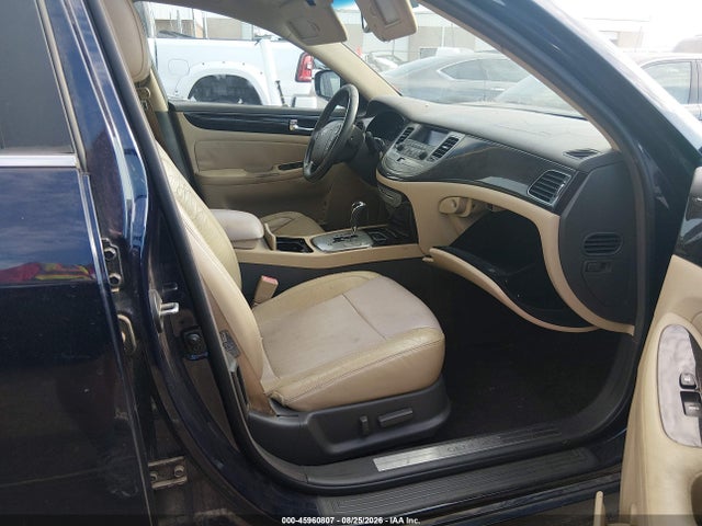 Продажа на аукционе авто 2011 Hyundai Genesis 3.8, vin: KMHGC4DE0BU122674, номер лота: 45960807