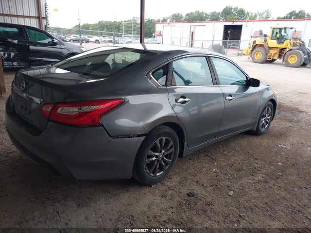 1N4AL3APXHN308743 Nissan Altima 2.5 S