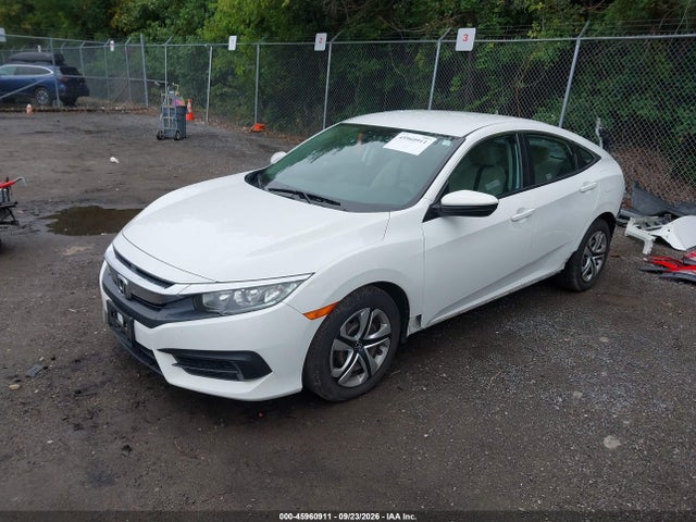 Продажа на аукционе авто 2018 Honda Civic Lx, vin: 2HGFC2F59JH512077, номер лота: 45960911