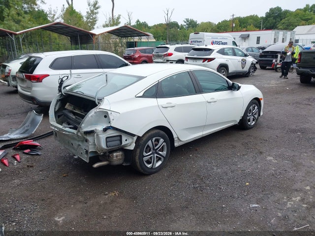 Продажа на аукционе авто 2018 Honda Civic Lx, vin: 2HGFC2F59JH512077, номер лота: 45960911