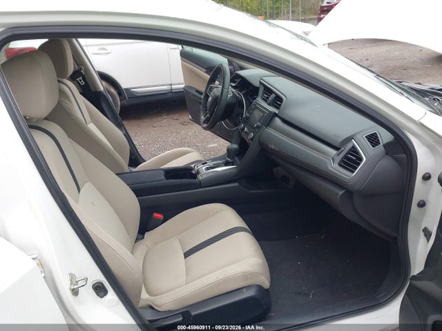 Продажа на аукционе авто 2018 Honda Civic Lx, vin: 2HGFC2F59JH512077, номер лота: 45960911