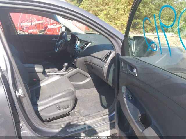 Продажа на аукционе авто 2017 Hyundai Tucson Limited, vin: KM8J3CA27HU393993, номер лота: 45960912