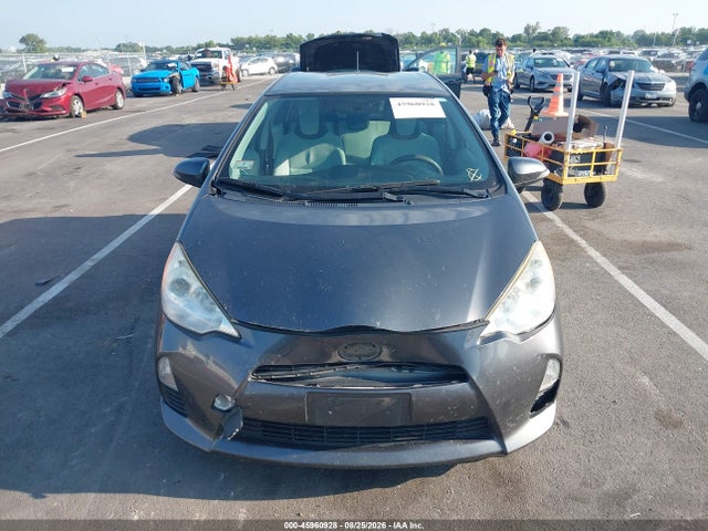2013 Toyota Prius C One მანქანა იყიდება აუქციონზე, vin: JTDKDTB30D1553883, აუქციონის ნომერი: 45960928