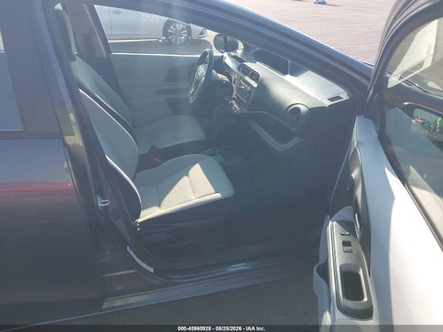 2013 Toyota Prius C One მანქანა იყიდება აუქციონზე, vin: JTDKDTB30D1553883, აუქციონის ნომერი: 45960928