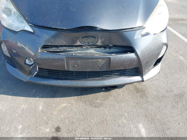 2013 Toyota Prius C One მანქანა იყიდება აუქციონზე, vin: JTDKDTB30D1553883, აუქციონის ნომერი: 45960928