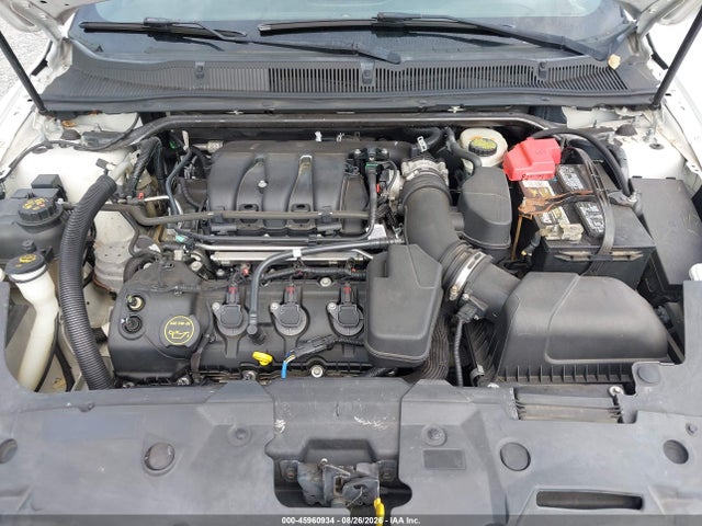 2015 Ford Police Interceptor მანქანა იყიდება აუქციონზე, vin: 1FAHP2MK7FG112063, აუქციონის ნომერი: 45960934