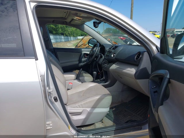 2010 Toyota Rav4 Limited მანქანა იყიდება აუქციონზე, vin: 2T3DF4DV3AW051793, აუქციონის ნომერი: 45960937