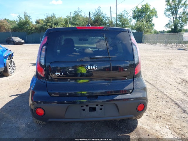 Продаж на аукціоні авто 2018 Kia Soul, vin: KNDJN2A23J7903785, номер лоту: 45960938