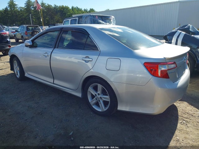 Toyota CAMRY SE 2014 4T1BF1FKXEU415361 Image 3