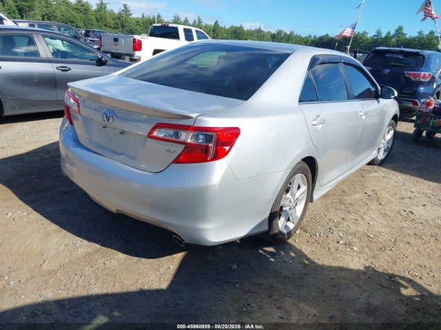 Toyota CAMRY SE 2014 4T1BF1FKXEU415361 Image 4