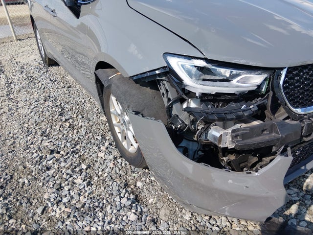 2025 Chrysler Pacifica Select მანქანა იყიდება აუქციონზე, vin: 2C4RC1BG4SR504476, აუქციონის ნომერი: 45960968