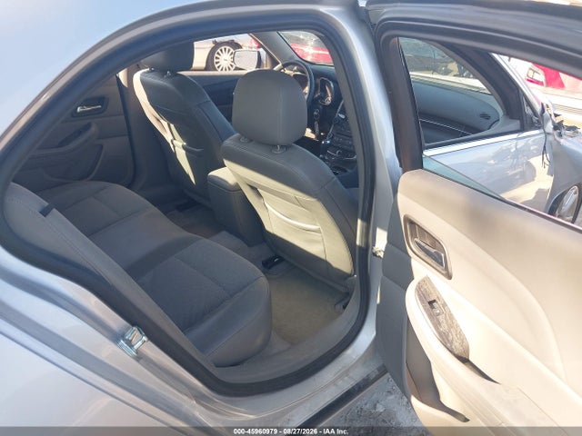 Продаж на аукціоні авто 2015 Chevrolet Malibu 1lt, vin: 1G11C5SL4FF316273, номер лоту: 45960979