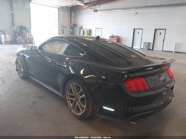 45960992 :رقم المزاد ، 1FA6P8CF7M5134801 vin ، 2021 Ford Mustang Gt Premium Fastback مزاد بيع