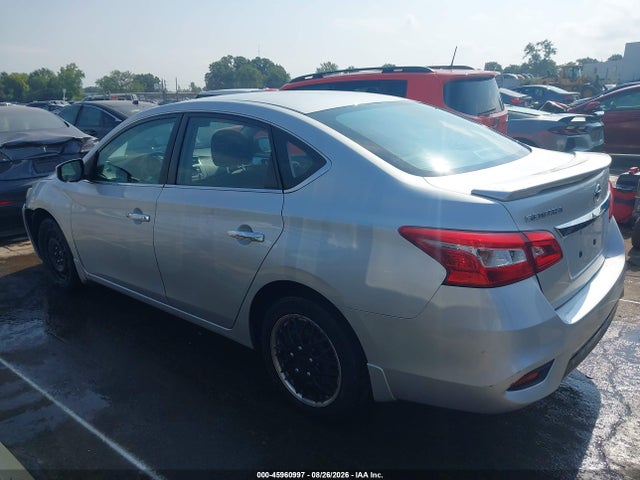 45960997 :رقم المزاد ، 3N1AB7AP8HY323073 vin ، 2017 Nissan Sentra S مزاد بيع