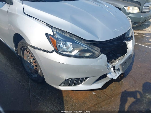 45960997 :رقم المزاد ، 3N1AB7AP8HY323073 vin ، 2017 Nissan Sentra S مزاد بيع