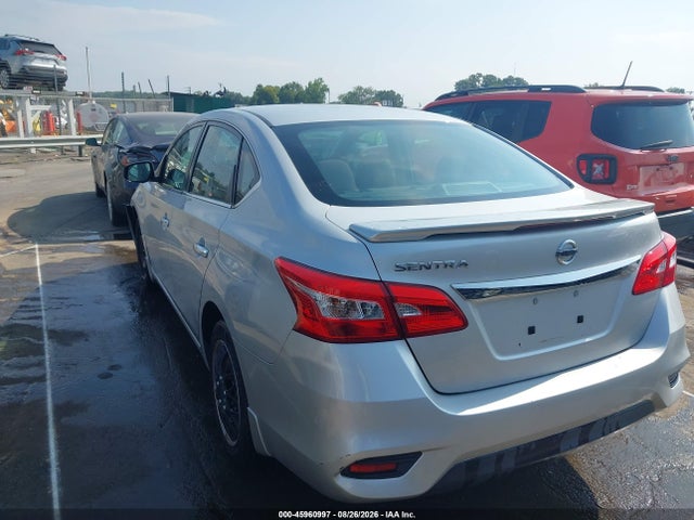 45960997 :رقم المزاد ، 3N1AB7AP8HY323073 vin ، 2017 Nissan Sentra S مزاد بيع