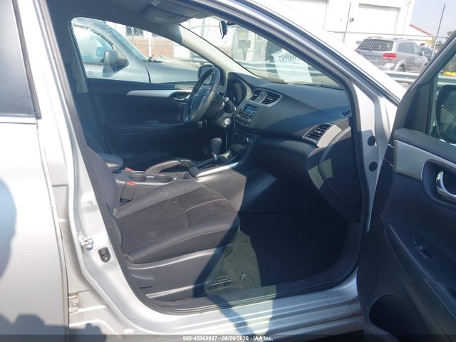 45960997 :رقم المزاد ، 3N1AB7AP8HY323073 vin ، 2017 Nissan Sentra S مزاد بيع