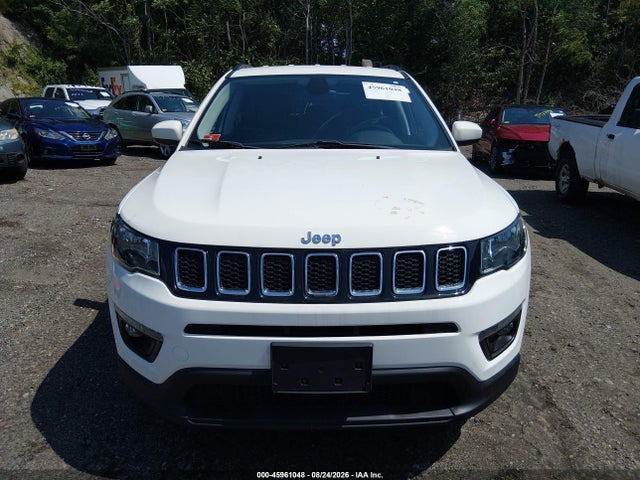2018 Jeep Compass Latitude 4x4 მანქანა იყიდება აუქციონზე, vin: 3C4NJDBB6JT314054, აუქციონის ნომერი: 45961048