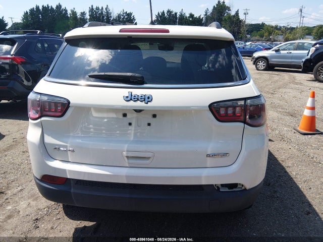 2018 Jeep Compass Latitude 4x4 მანქანა იყიდება აუქციონზე, vin: 3C4NJDBB6JT314054, აუქციონის ნომერი: 45961048