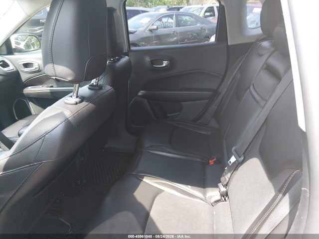 2018 Jeep Compass Latitude 4x4 მანქანა იყიდება აუქციონზე, vin: 3C4NJDBB6JT314054, აუქციონის ნომერი: 45961048
