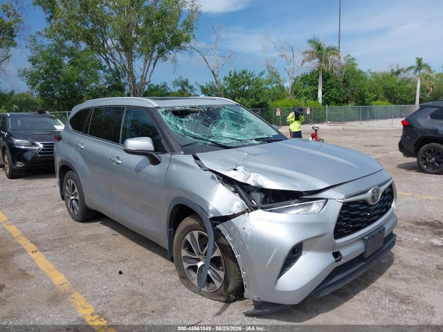 45961049 :رقم المزاد ، 5TDGZRBH6NS199278 vin ، 2022 Toyota Highlander Xle مزاد بيع
