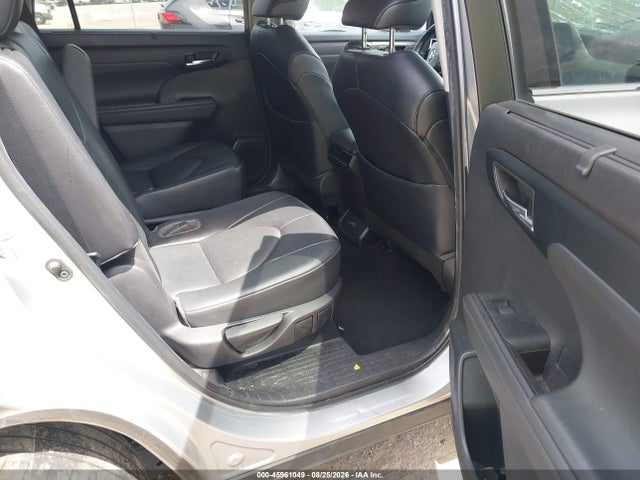45961049 :رقم المزاد ، 5TDGZRBH6NS199278 vin ، 2022 Toyota Highlander Xle مزاد بيع