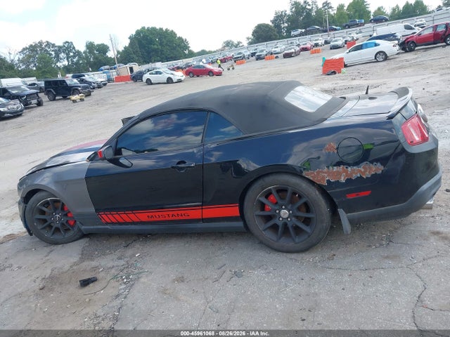 45961068 :رقم المزاد ، 1ZVBP8EM6B5141172 vin ، 2011 Ford Mustang V6 Premium مزاد بيع