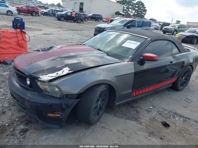 45961068 :رقم المزاد ، 1ZVBP8EM6B5141172 vin ، 2011 Ford Mustang V6 Premium مزاد بيع