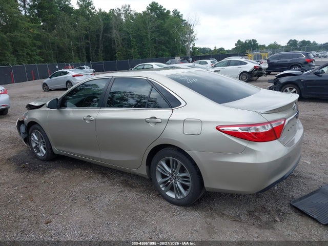 45961095 :رقم المزاد ، 4T1BF1FK9FU924908 vin ، 2015 Toyota Camry Se مزاد بيع