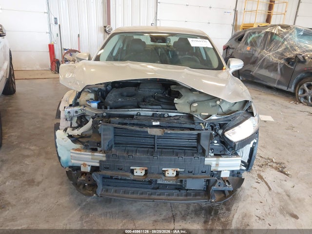 Продажа на аукционе авто 2015 Ford Fusion Hybrid Titanium, vin: 3FA6P0RU2FR126628, номер лота: 45961126