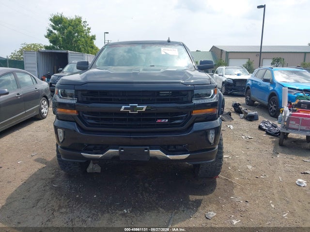 Продаж на аукціоні авто 2018 Chevrolet Silverado 1500 2lt, vin: 3GCUKRECXJG300192, номер лоту: 45961131