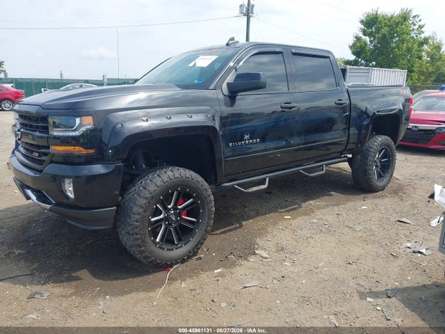 Продаж на аукціоні авто 2018 Chevrolet Silverado 1500 2lt, vin: 3GCUKRECXJG300192, номер лоту: 45961131