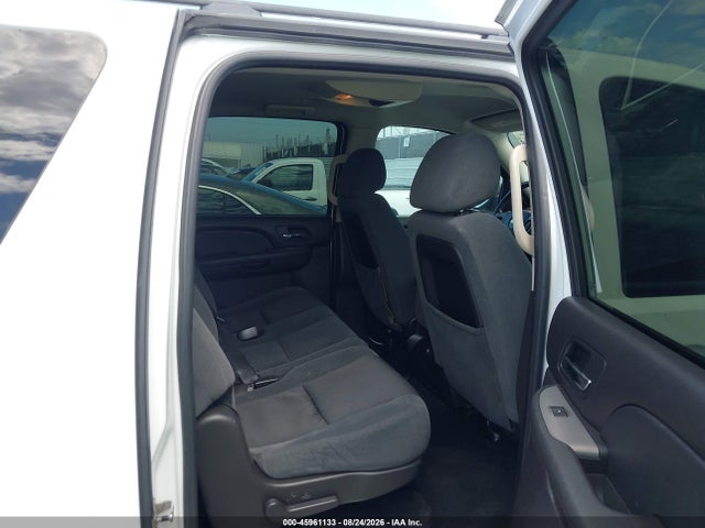 2009 Chevrolet Suburban 1500 Ls მანქანა იყიდება აუქციონზე, vin: 1GNFC16049R150479, აუქციონის ნომერი: 45961133