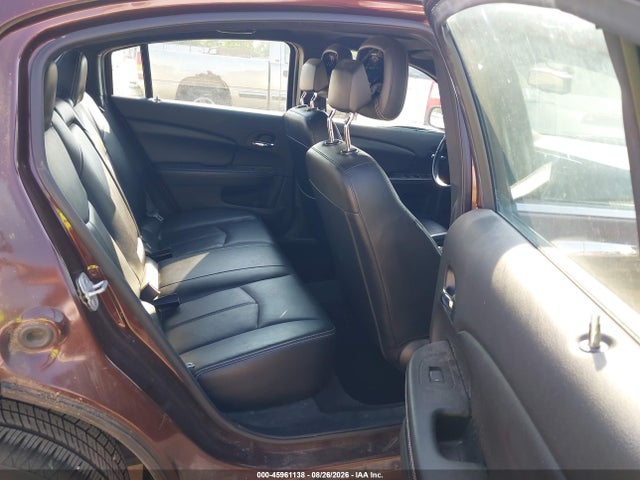 45961138 :رقم المزاد ، 1C3CCBCG5CN266652 vin ، 2012 Chrysler 200 Limited مزاد بيع