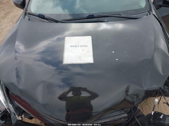 2019 Toyota Corolla Se მანქანა იყიდება აუქციონზე, vin: 2T1BURHE0KC136087, აუქციონის ნომერი: 45961164