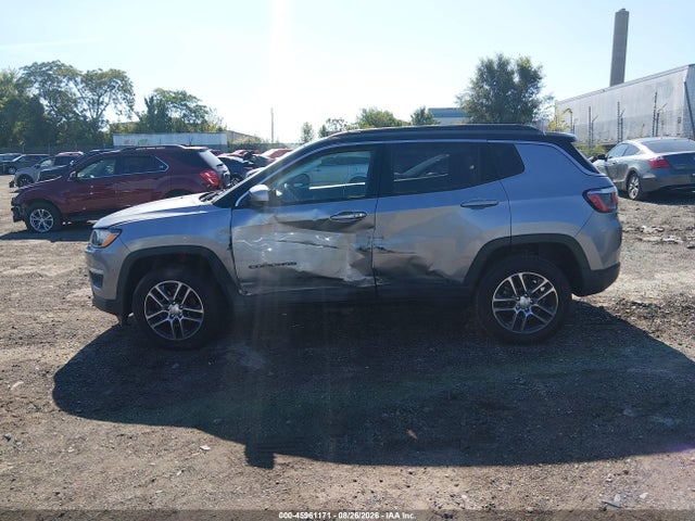 2018 Jeep Compass Latitude 4x4 მანქანა იყიდება აუქციონზე, vin: 3C4NJDBB9JT114883, აუქციონის ნომერი: 45961171